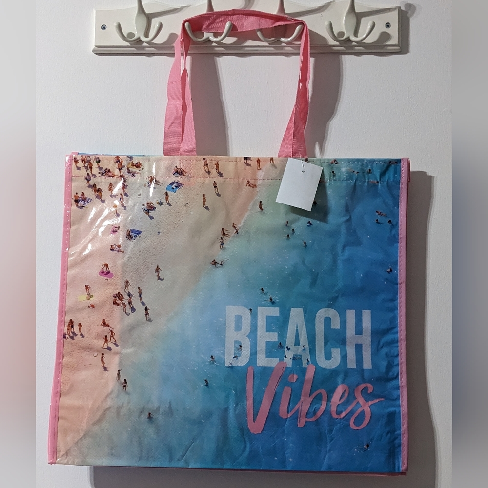 🚨 $5 w/Bundle 2+Items 🔥  Large Tote Wide Bottom Reusable Beach Vibes